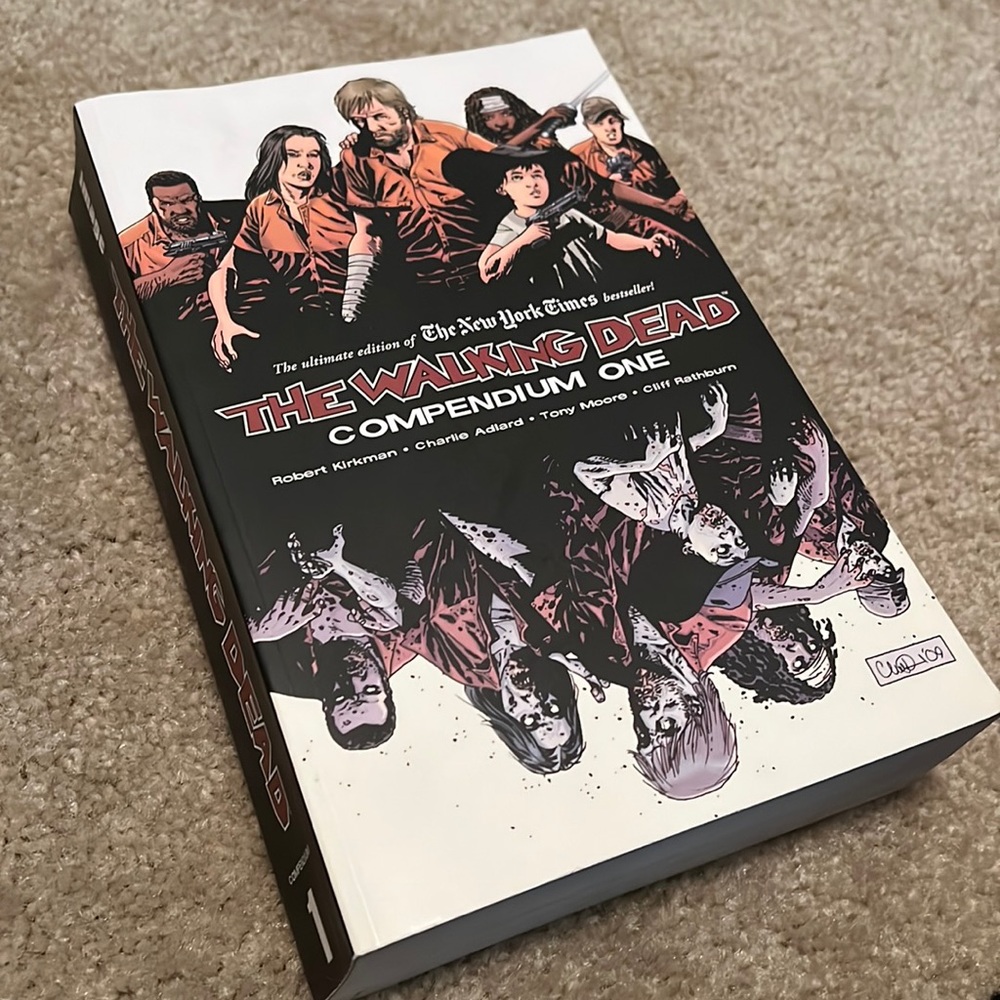 The Walking Dead Compendium One